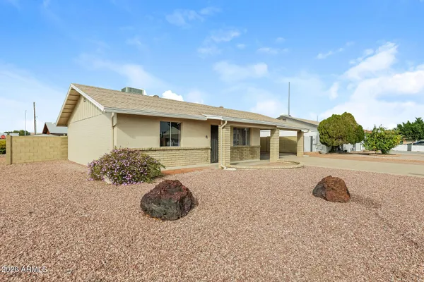 $2,275 | 18422 North 30th Lane, Phoenix, AZ 85053