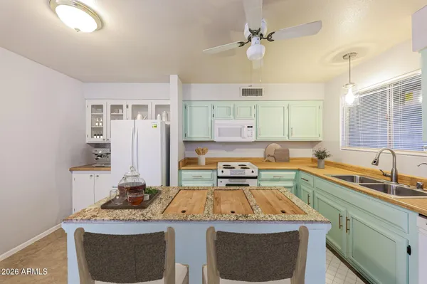 $2,275 | 18422 North 30th Lane, Phoenix, AZ 85053