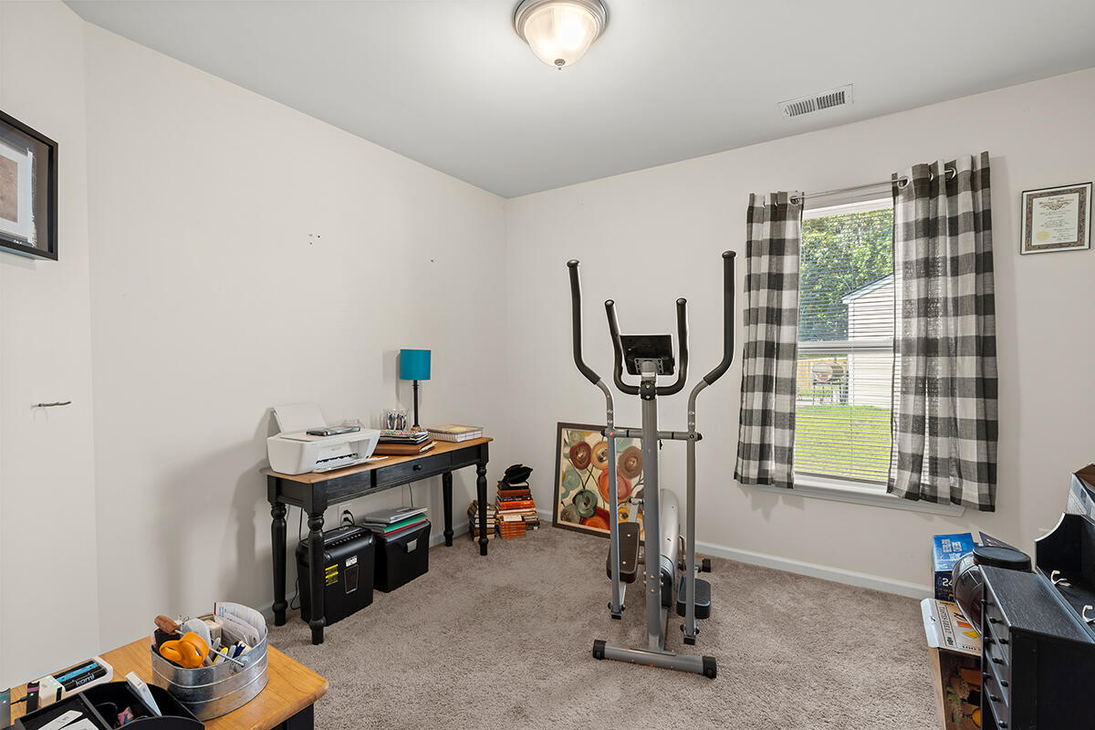 152 Brittondale Road Summerville, SC 29485 - Photo 20 of 26 21