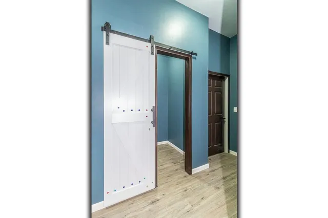 $480,000 | 535 Pheasant Drive, New London, WI 54961