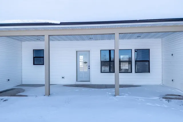 $480,000 | 535 Pheasant Drive, New London, WI 54961