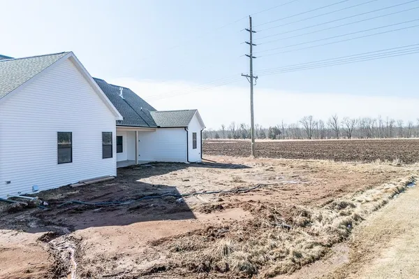 $449,900 | 535 Pheasant Drive, New London, WI 54961