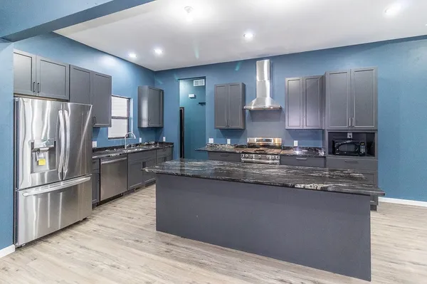 $449,900 | 535 Pheasant Drive, New London, WI 54961