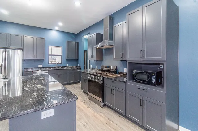 $480,000 | 535 Pheasant Drive, New London, WI 54961