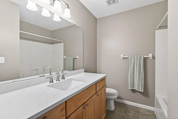 $595,000 | 13316 Commonwealth Drive, Burnsville, MN 55337
