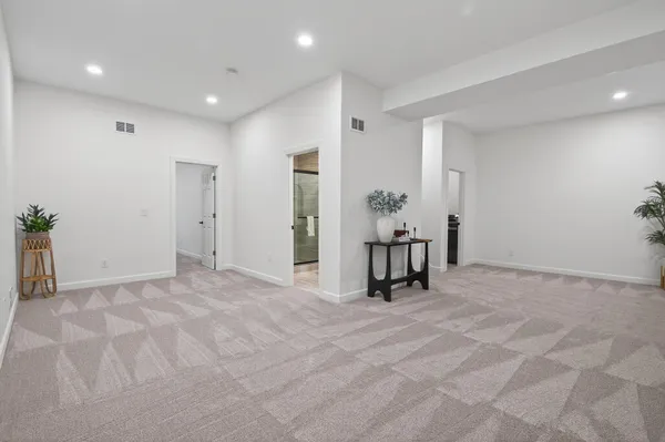 $595,000 | 13316 Commonwealth Drive, Burnsville, MN 55337