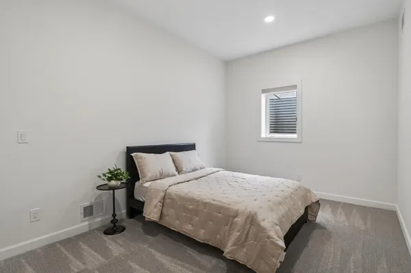 $595,000 | 13316 Commonwealth Drive, Burnsville, MN 55337