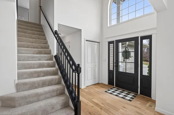 $595,000 | 13316 Commonwealth Drive, Burnsville, MN 55337