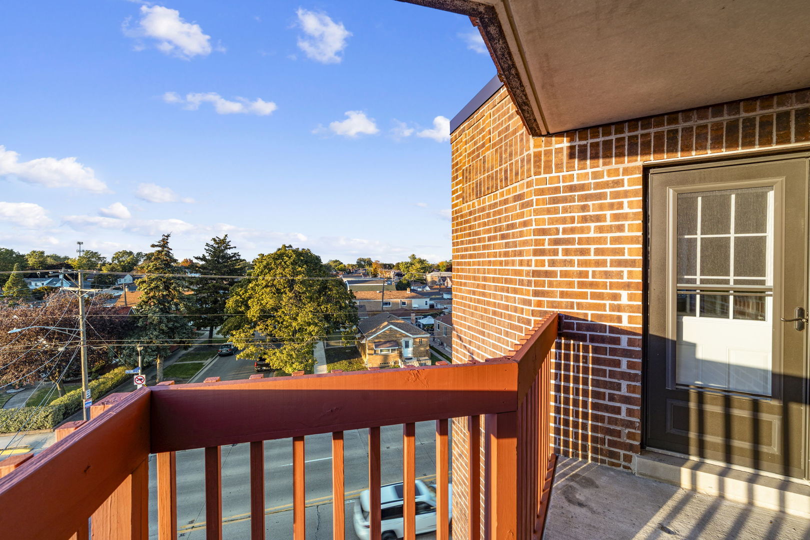 6421 Pershing Road, Unit 404 Berwyn, IL 60402 - Photo 12 of 31 a view of a balcony with sitting area