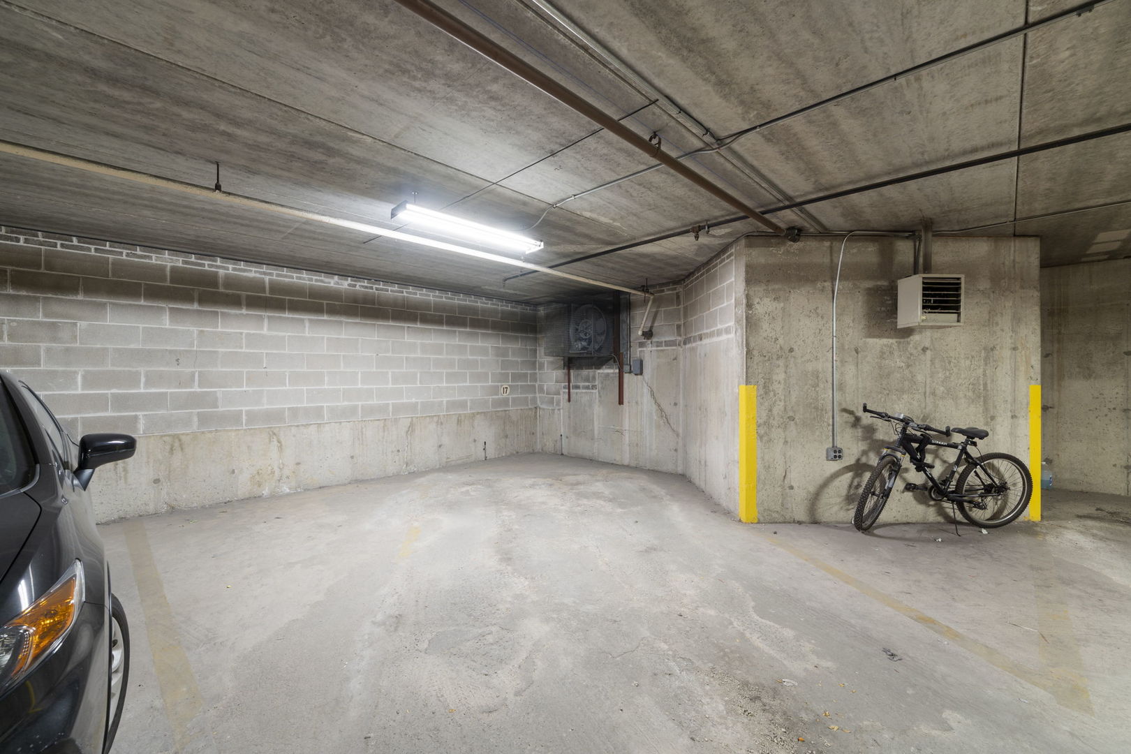 6421 Pershing Road, Unit 404 Berwyn, IL 60402 - Photo 23 of 31 a view of a room with gym equipment
