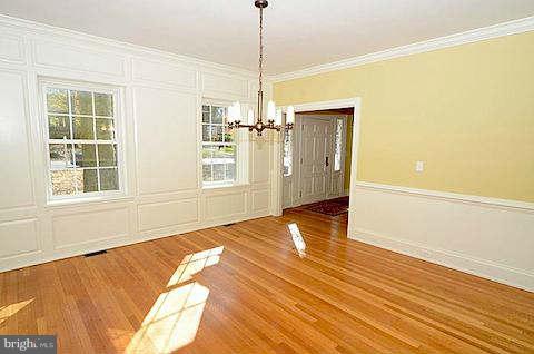 2214 South Road Baltimore, MD 21209 - Photo 11 of 29 Dining Room