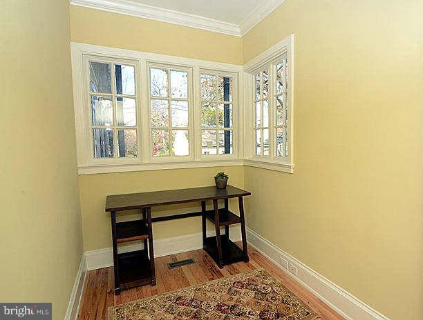 2214 South Road Baltimore, MD 21209 - Photo 15 of 29 Den