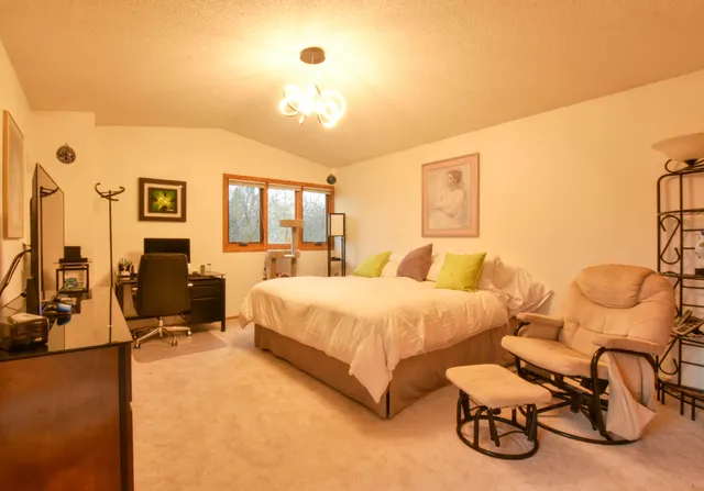 $324,900 | 15731 West Brook Drive, New Berlin, WI 53151