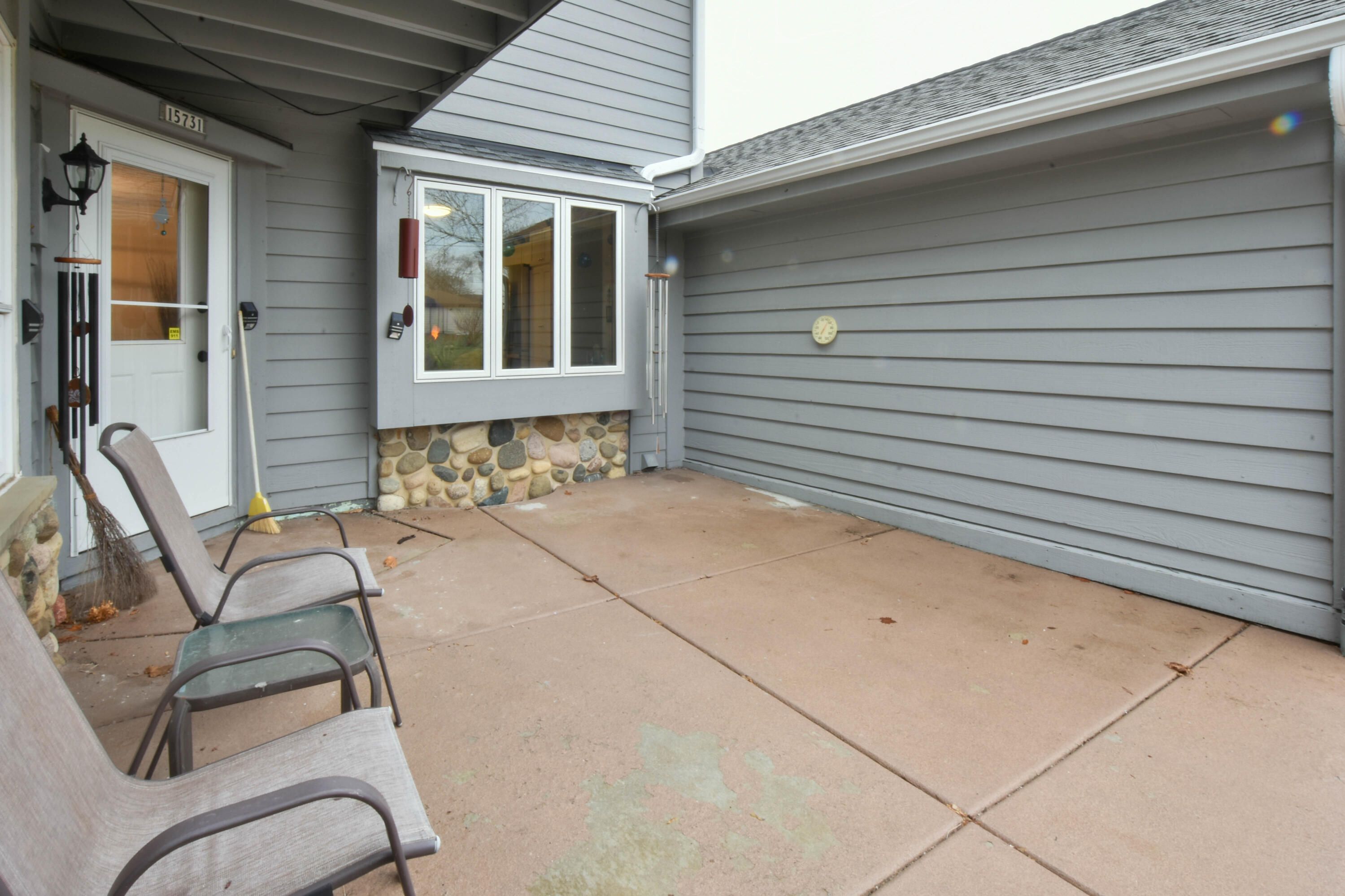 15731 West Brook Drive New Berlin, WI 53151 - Photo 10 of 26 Private patio