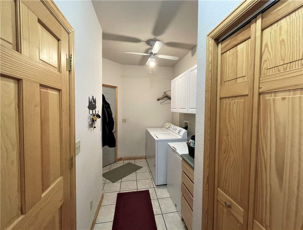 114 Round Hill Road Fairplay, CO 80440 - Photo 24 of 35 a bathroom with a sink and mirror