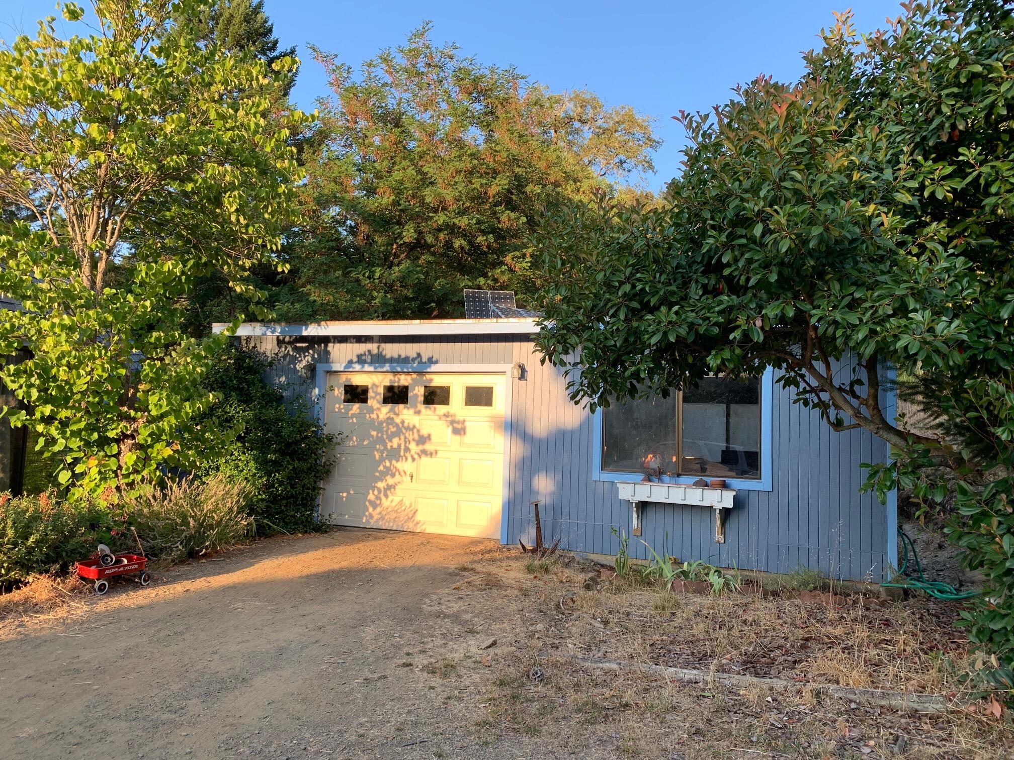 1292 Wade Road Garberville, CA 95542 - Photo 24 of 24 Garage view 3