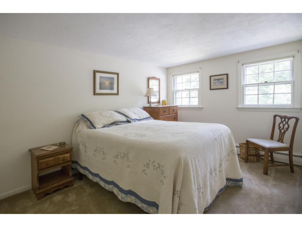 14 Cottage Road Kensington, NH 03833 - Photo 16 of 24 Gallery Image 16