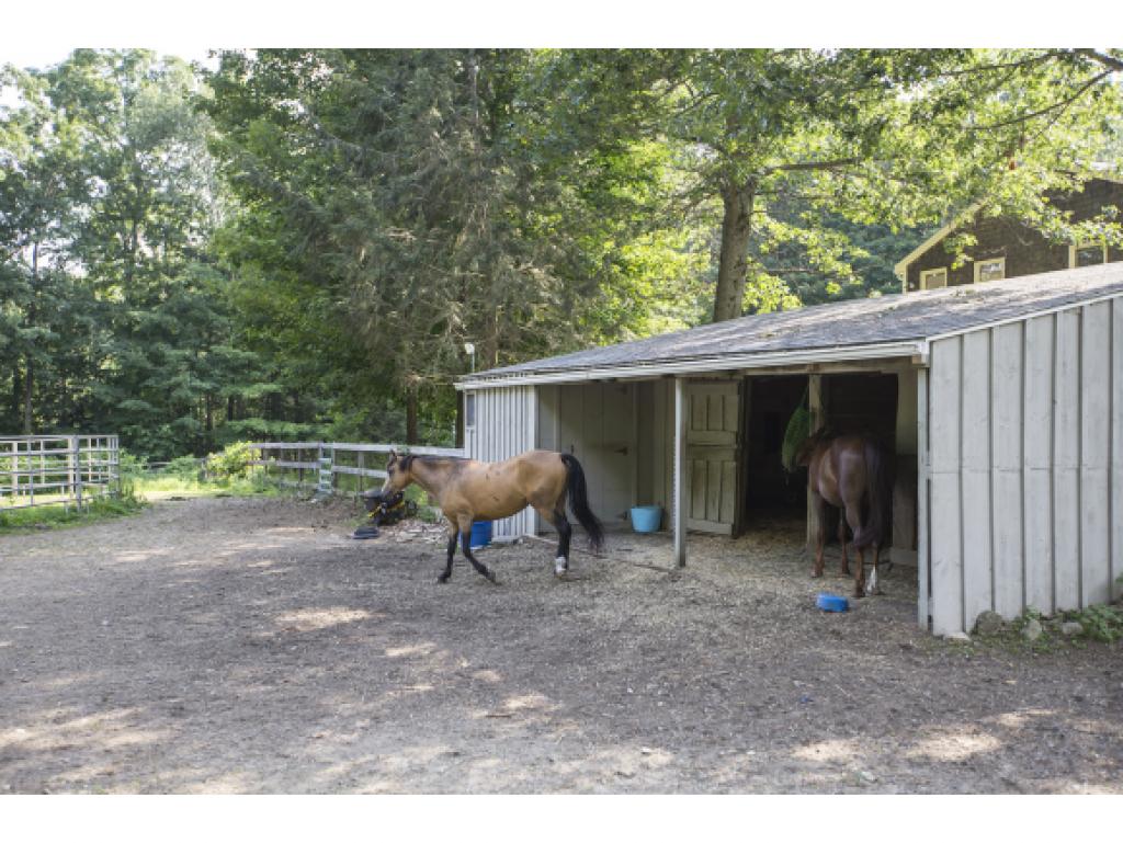 14 Cottage Road Kensington, NH 03833 - Photo 22 of 24 Gallery Image 22