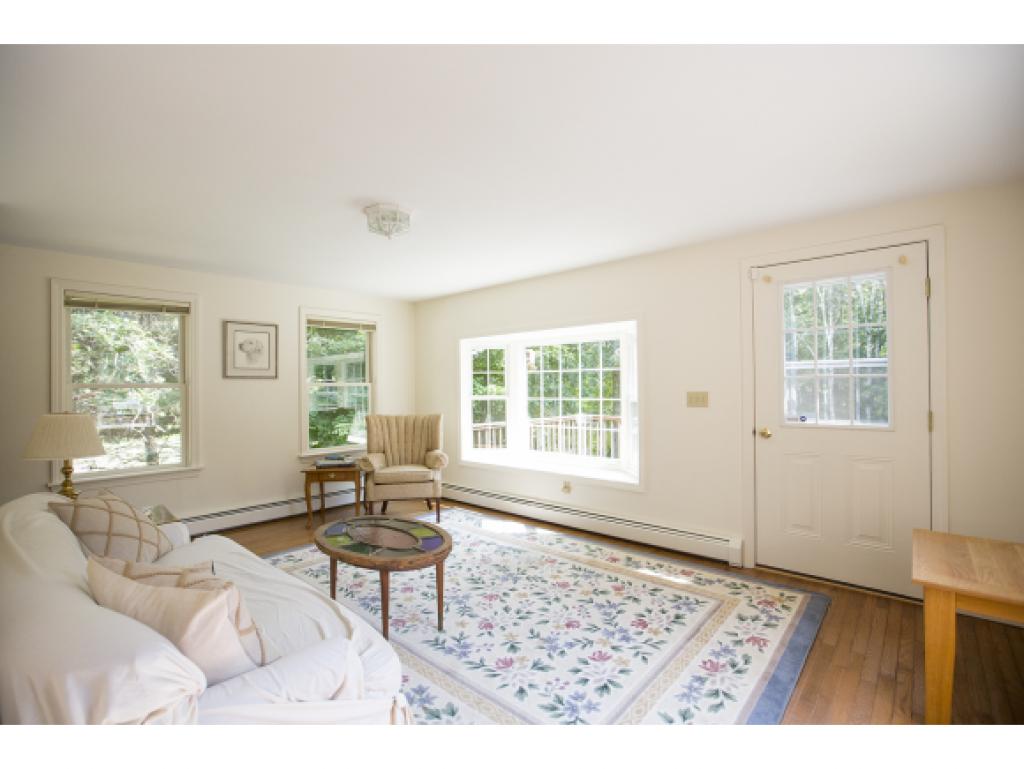 14 Cottage Road Kensington, NH 03833 - Photo 8 of 24 Gallery Image 8