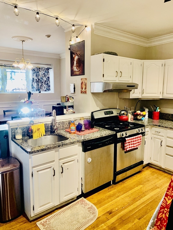 105 High Street, Unit 17 Boston, MA 02129 - Photo 1 of 13