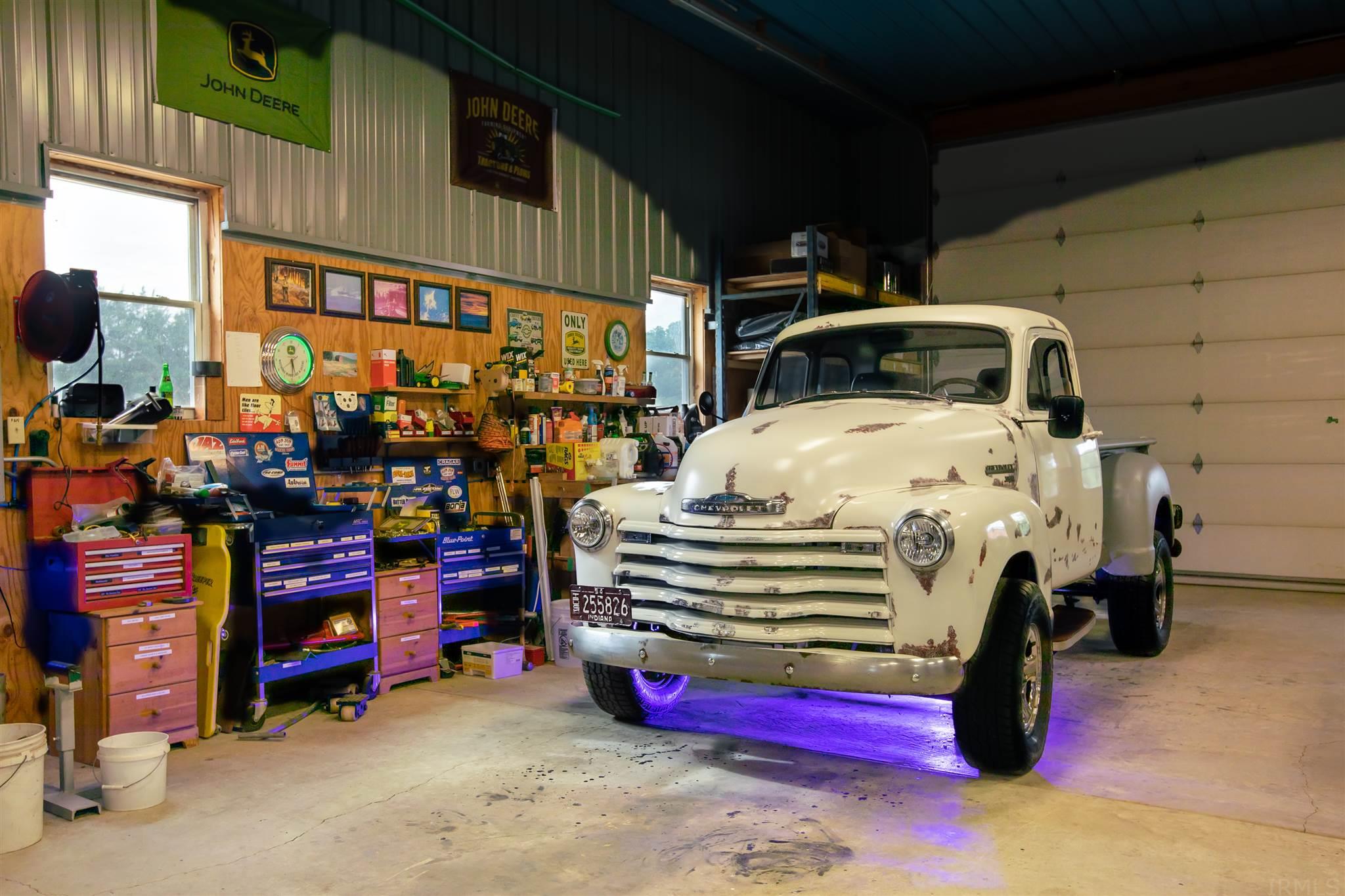 6472 Powell Valley Road Shoals, IN 47581 - Photo 11 of 34