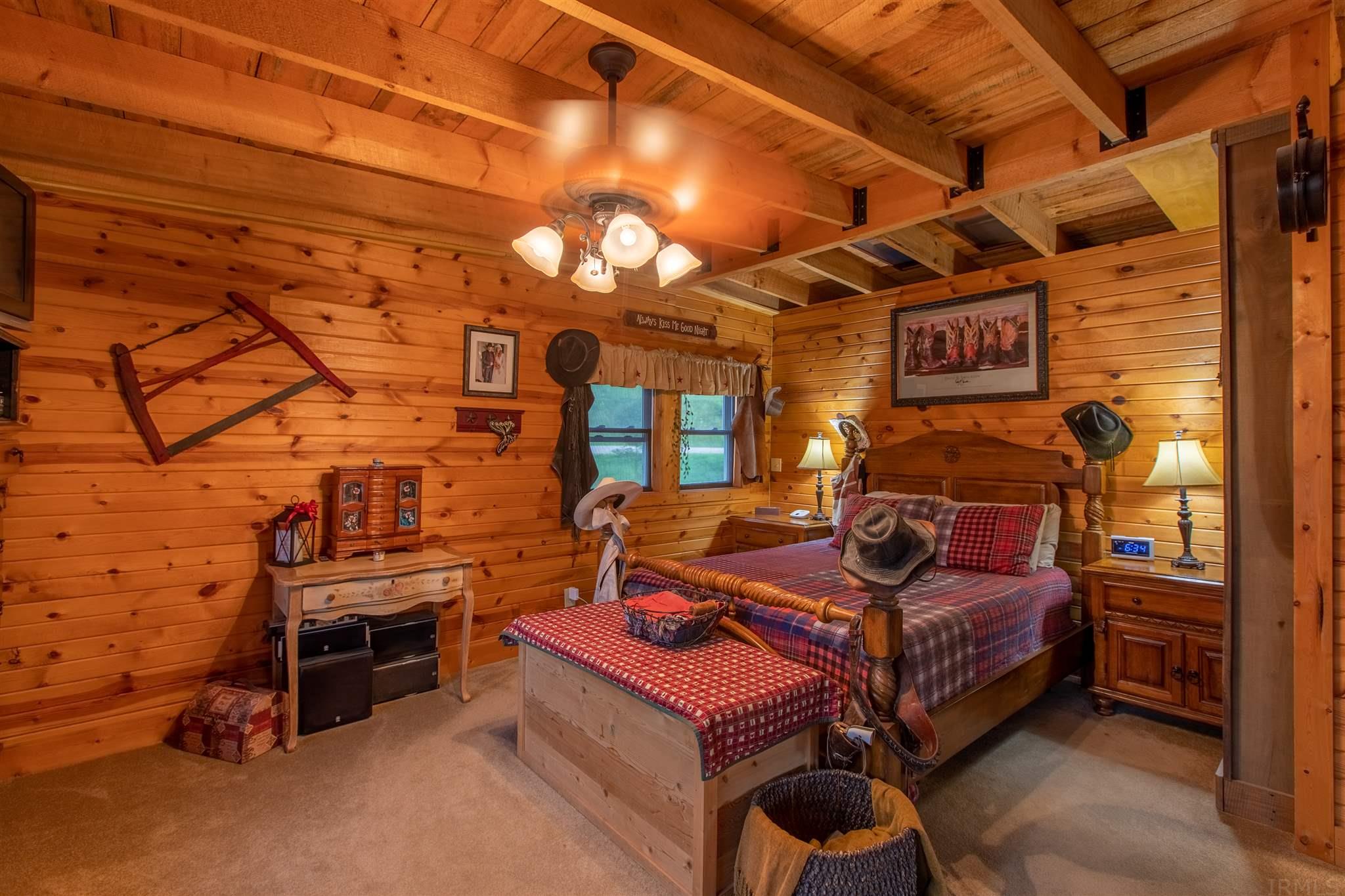 6472 Powell Valley Road Shoals, IN 47581 - Photo 10 of 34