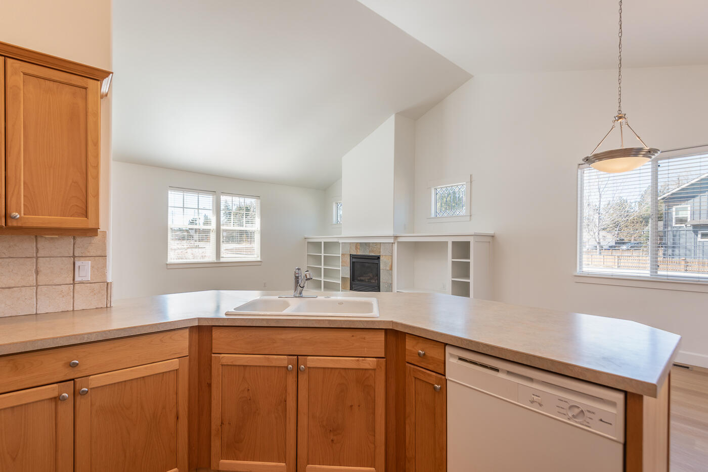 20402 Murphy Road Bend, OR 97702 - Photo 12 of 24 12