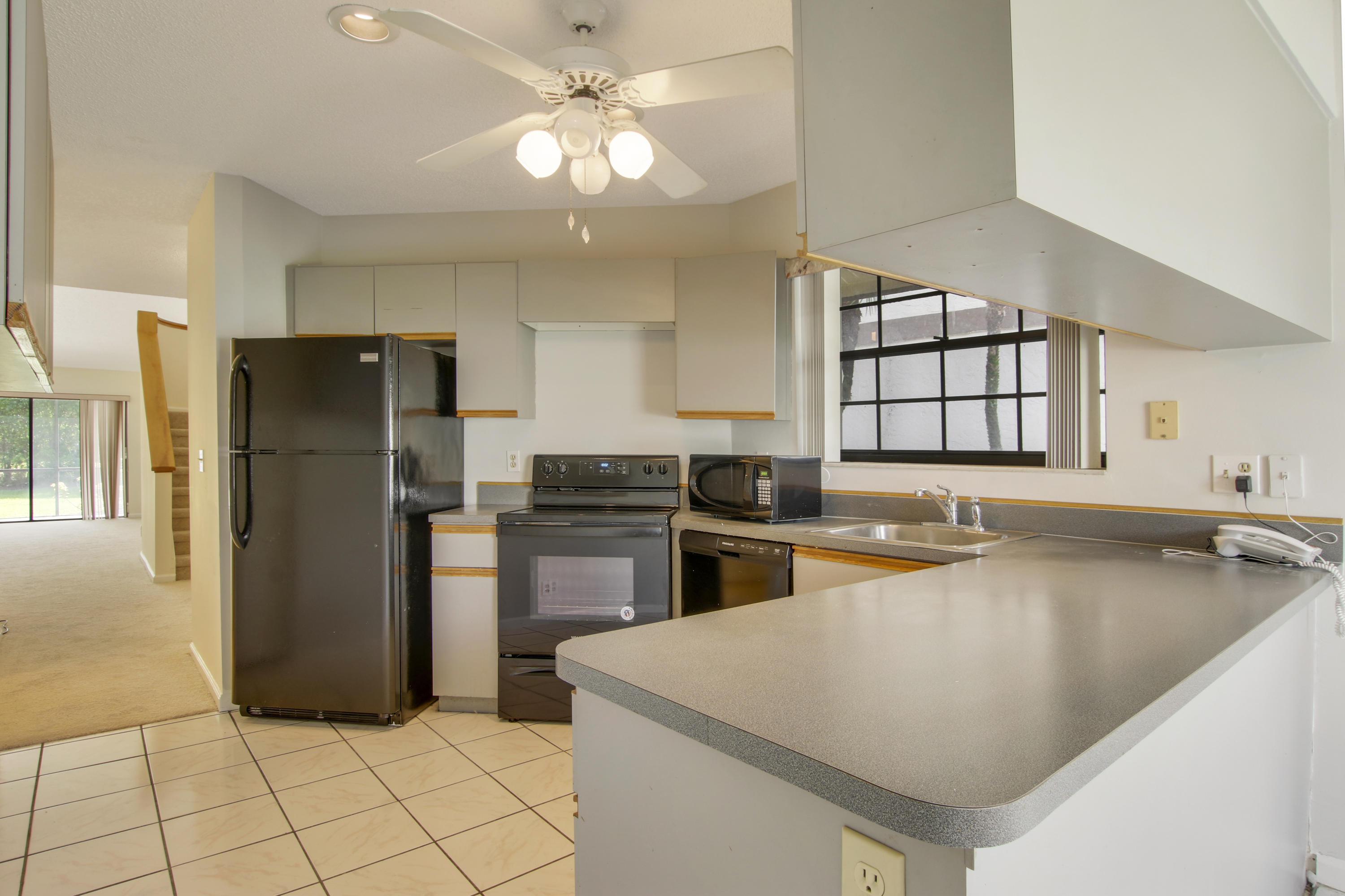 20844 Boca Ridge Drive North Boca Raton, FL 33428 - Photo 6 of 23 Kitchen