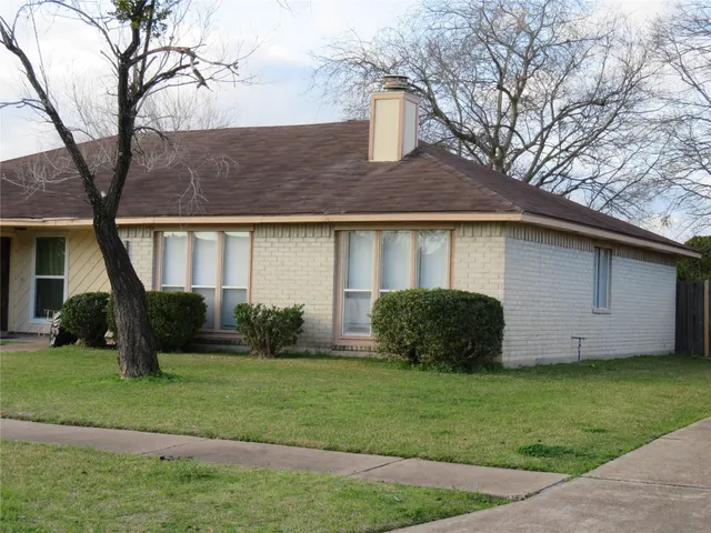 $1,599 | 16310 Meadowbrook Farm Road, Houston, TX 77082