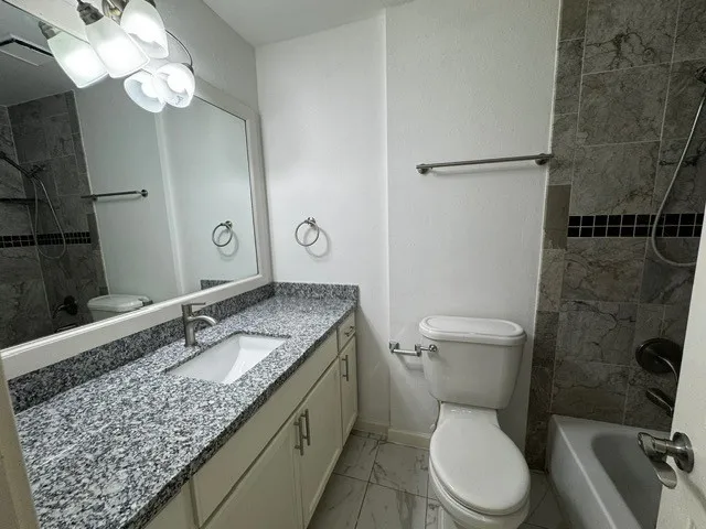 $1,599 | 16310 Meadowbrook Farm Road, Houston, TX 77082