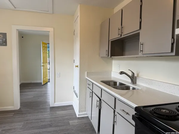 $1,350 | 3103 Neptune Street, San Antonio, TX 78226