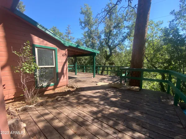 $1,030,000 | 300 East White Mountain Boulevard, Lakeside, AZ 85929