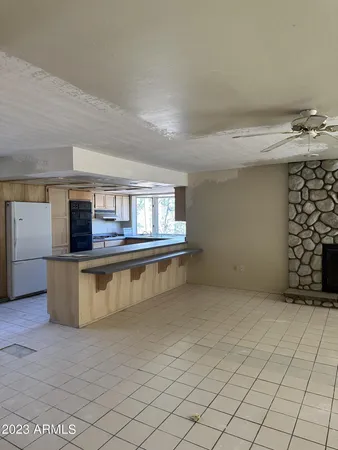 $1,030,000 | 300 East White Mountain Boulevard, Lakeside, AZ 85929