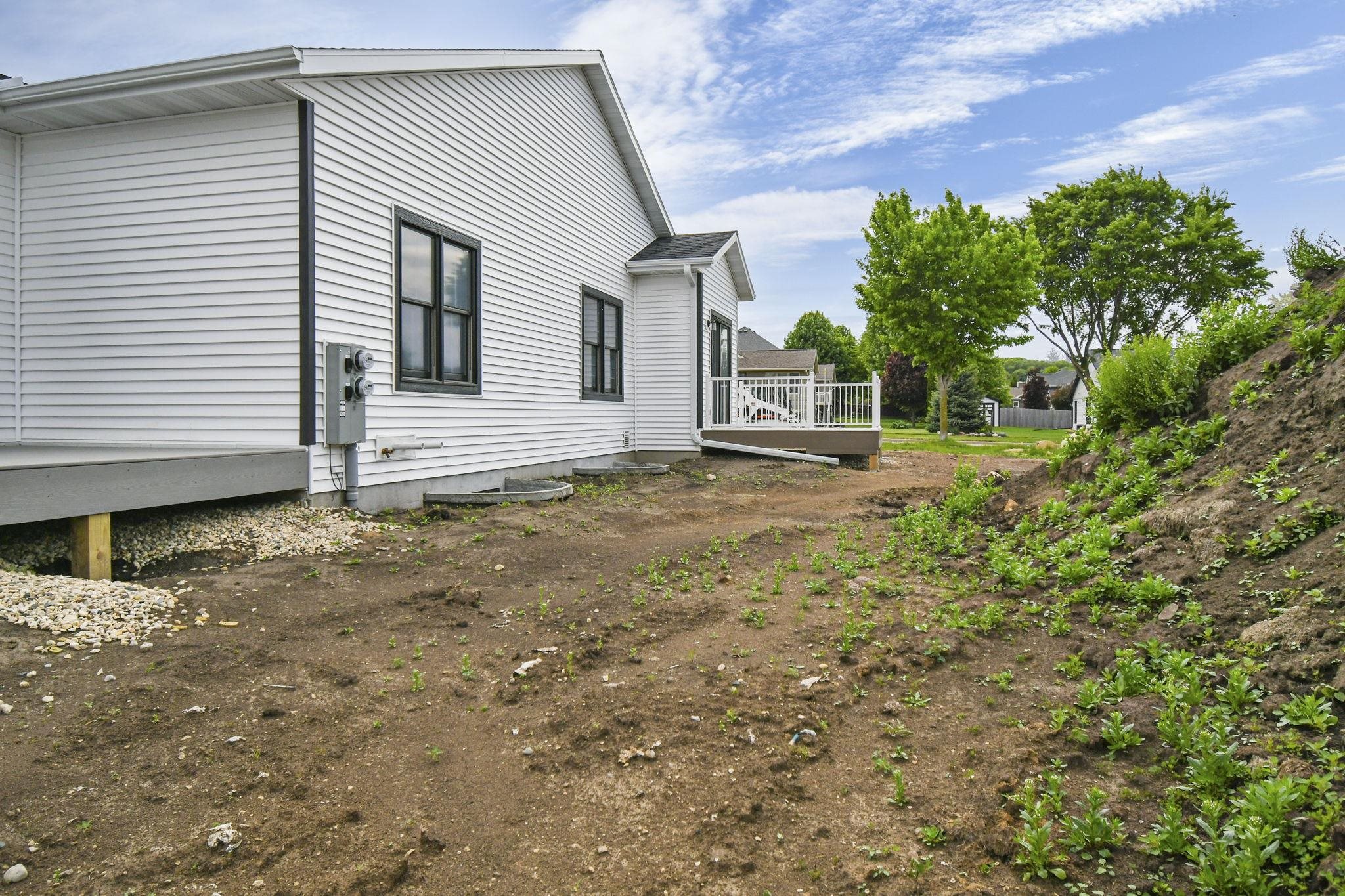 217 Dale Lodi, WI 53555 - Photo 8 of 39