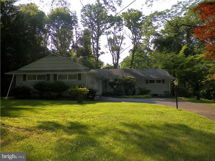 30 Farm Road Trenton, NJ 08638 - Photo 1 of 21 Exterior Front