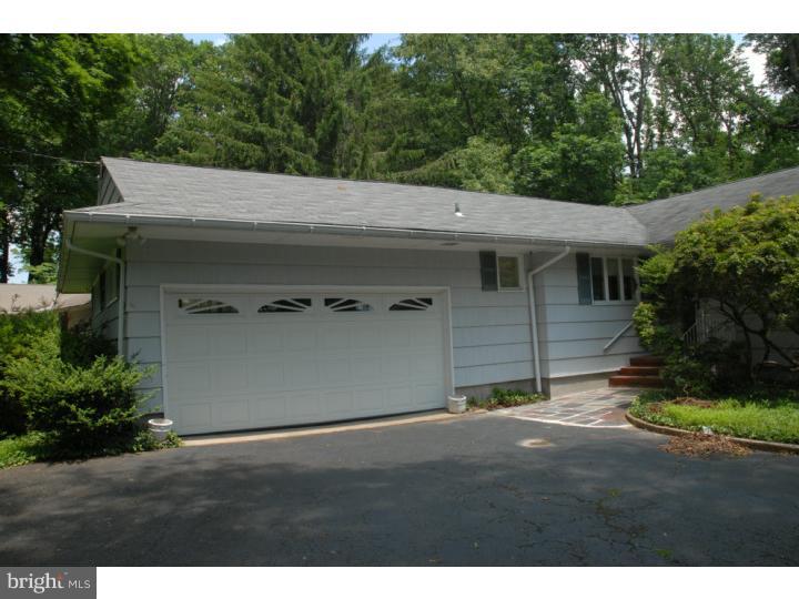 30 Farm Road Trenton, NJ 08638 - Photo 2 of 21 Garage