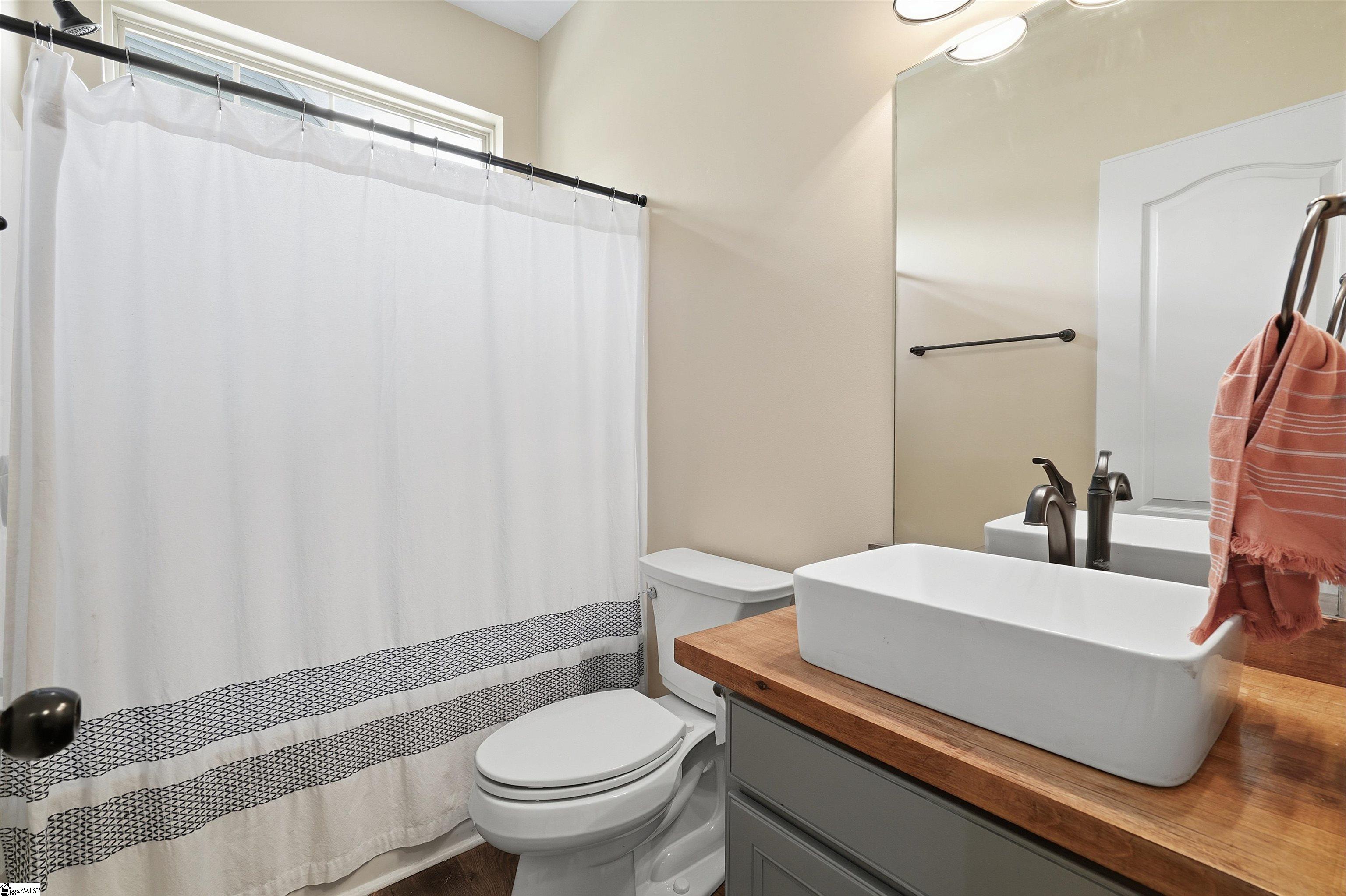 186 Crest Court Duncan, SC 29334 - Photo 20 of 23
