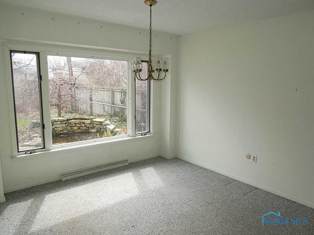 2717 Elmridge Road Toledo, OH 43613 - Photo 3 of 20 Dining Room.