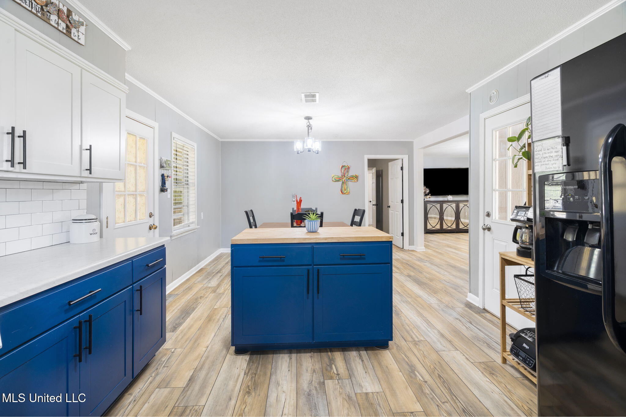 5011 Sycamore Road Coldwater, MS 38618 - Photo 13 of 31 Kitchen/dining view!