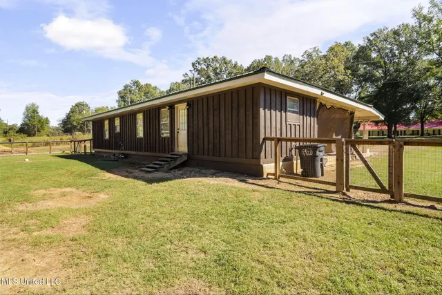 $227,000 | 5011 Sycamore Road, Coldwater, MS 38618