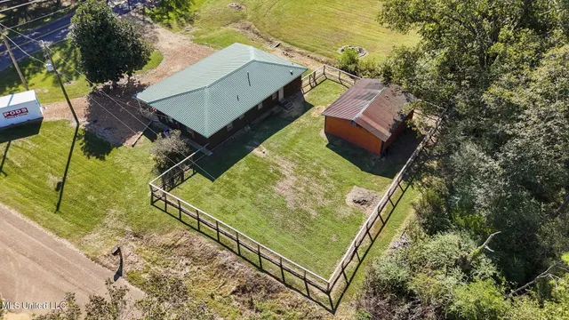 $227,000 | 5011 Sycamore Road, Coldwater, MS 38618