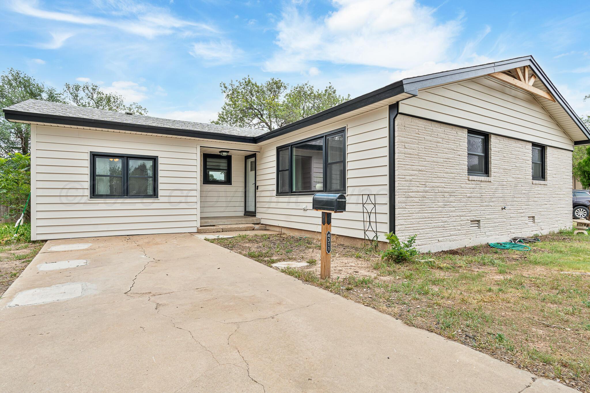 4311 S Bonham -03