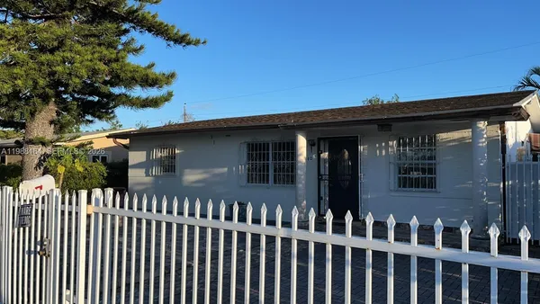 $2,400 | 2540 Northwest 141st Street, Opa-Locka, FL 33054