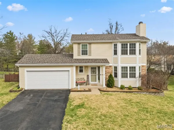 $334,900 | 8 Westglen Court, St. Peters, MO 63376