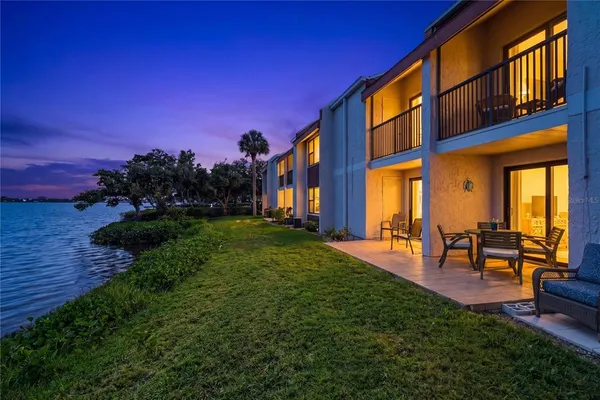 $695,000 | 1801 Gulf Drive North, Unit 142, Bradenton Beach, FL 34217
