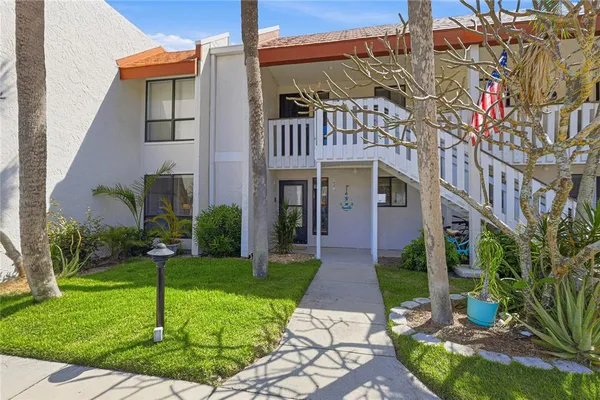 $695,000 | 1801 Gulf Drive North, Unit 142, Bradenton Beach, FL 34217
