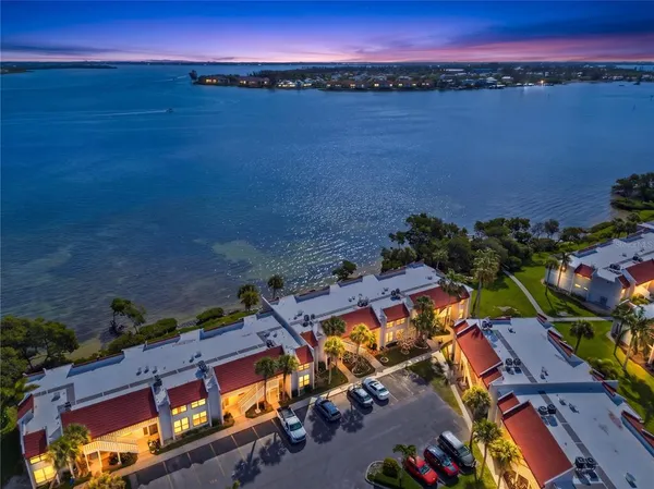 $695,000 | 1801 Gulf Drive North, Unit 142, Bradenton Beach, FL 34217