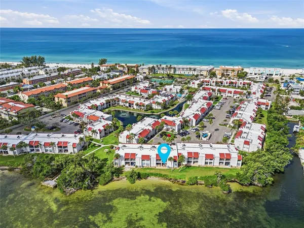 $695,000 | 1801 Gulf Drive North, Unit 142, Bradenton Beach, FL 34217