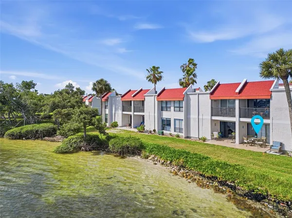 $695,000 | 1801 Gulf Drive North, Unit 142, Bradenton Beach, FL 34217
