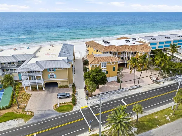 $695,000 | 1801 Gulf Drive North, Unit 142, Bradenton Beach, FL 34217